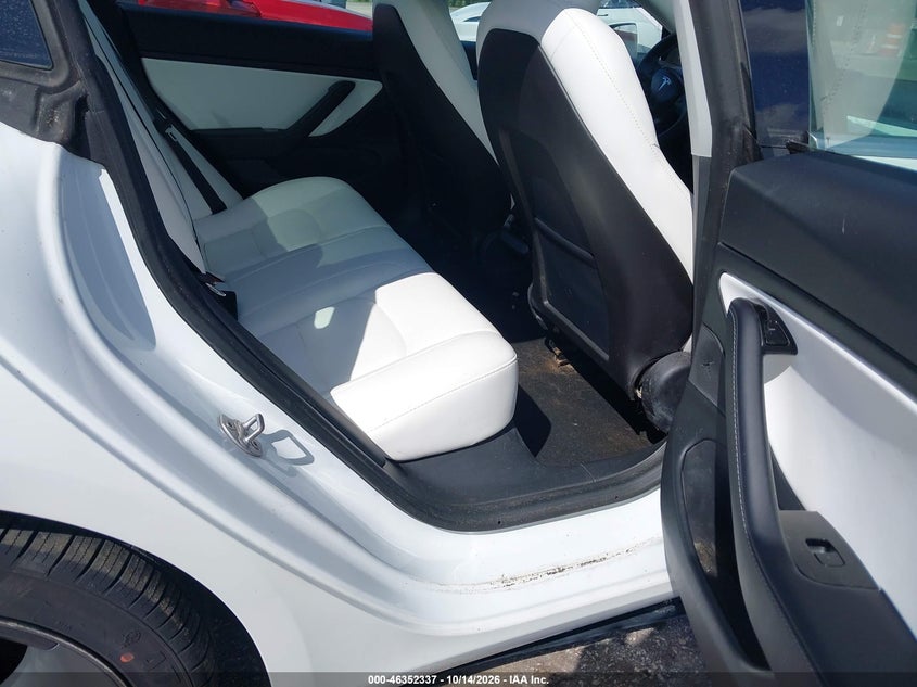 2020 TESLA MODEL 3 STANDARD RANGE PLUS REAR-WHEEL DRIVE/STANDARD RANGE REAR-WHEEL DRIVE · Фото 8