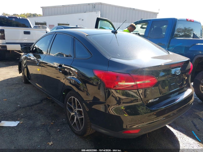 Vin: 1fadp3h29jl300484, lot: 46852654, ford focus sel 20183