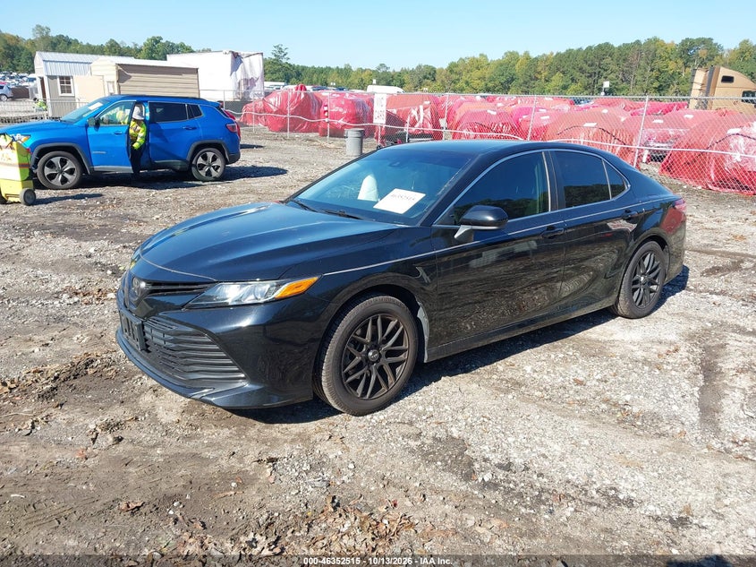 2020 Toyota Camry Le, Right Rear, IAAI, VIN 4T1C11AK3LU954492 — photo 2