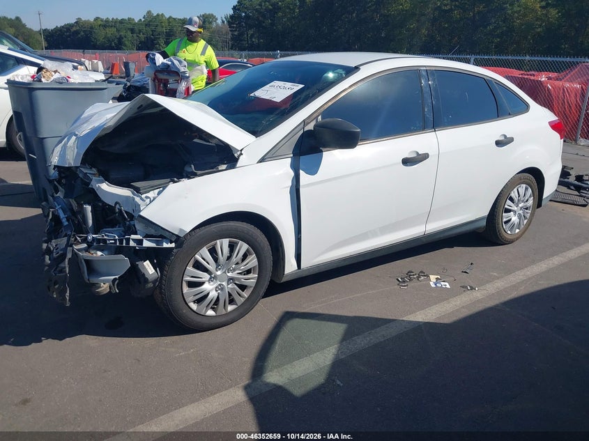Vin: 1fadp3e2xgl345690, lot: 46852925, ford focus s 20162