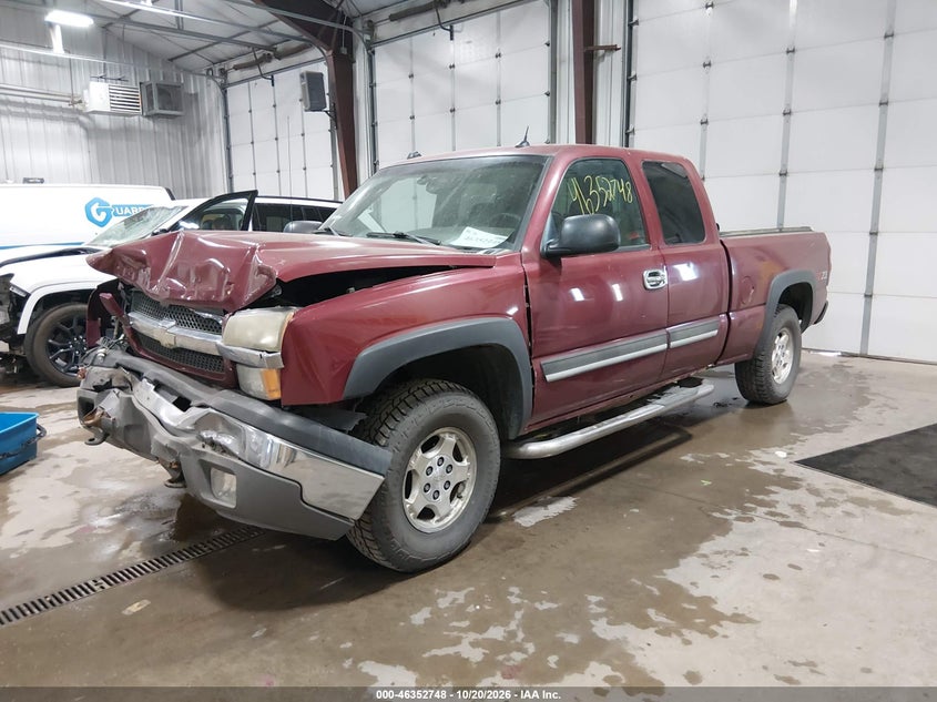 2004 Chevrolet Silverado 1500 Z71, Front End, IAAI, VIN 1GCEK19T74E197485 — photo 2