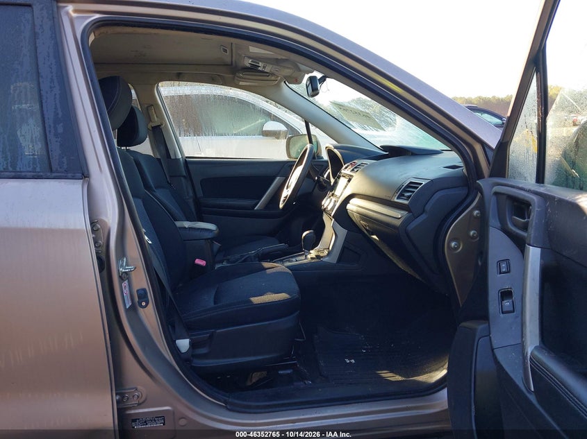 SUBARU FORESTER 2016 VIN JF2SJAFC6GH427810