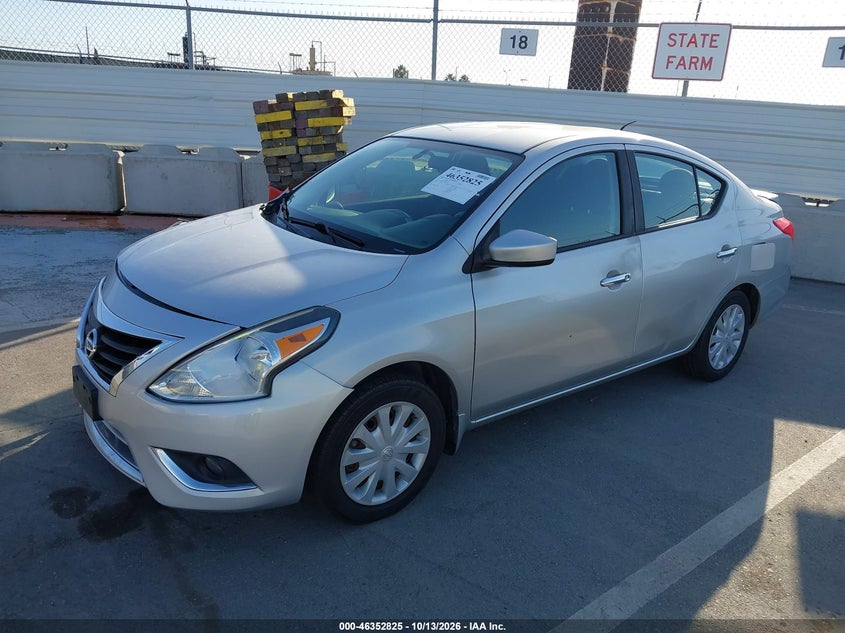 2015 NISSAN VERSA 1.6 SV · Фото 2