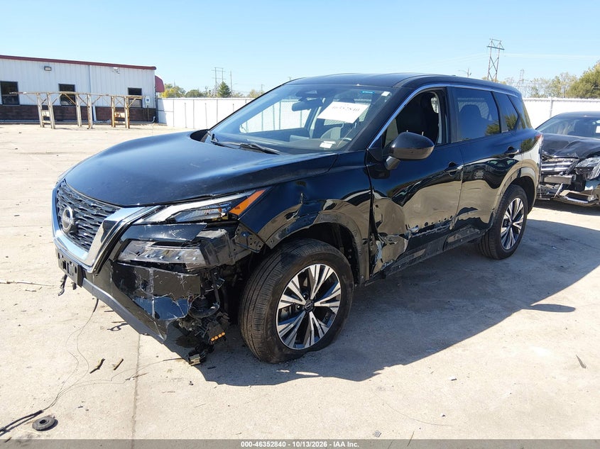 2023 Nissan Rogue Sv Intelligent Awd, Left & Right Side, IAAI, VIN 5N1BT3BB3PC949739 — photo 2