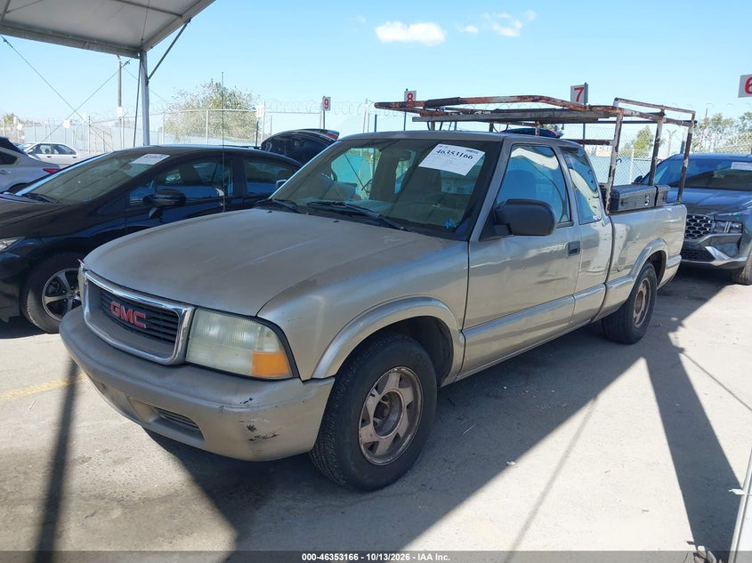 2003 GMC Sonoma Sls, Удар сзади, IAAI, VIN 1GTCS19X538217465 — фото 2
