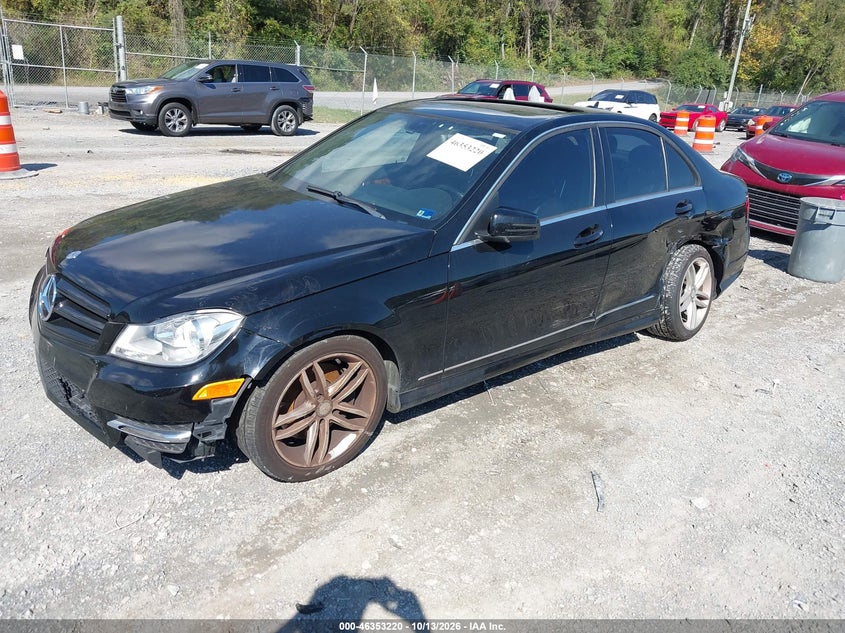 Vin: wddgf8ab0dr268095, lot: 46853486, mercedes-benz c 300 sport 4matic 20132