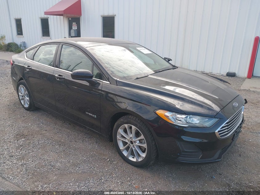 Vin: 3fa6p0lu6kr185068, lot: 46853732, ford fusion hybrid se 20191