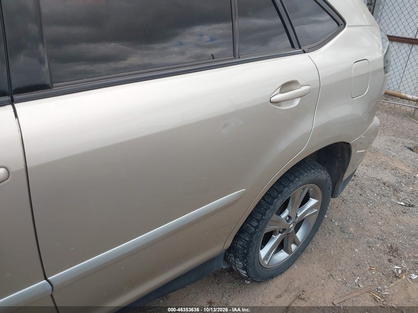 Фото 6 - LEXUS RX 400H