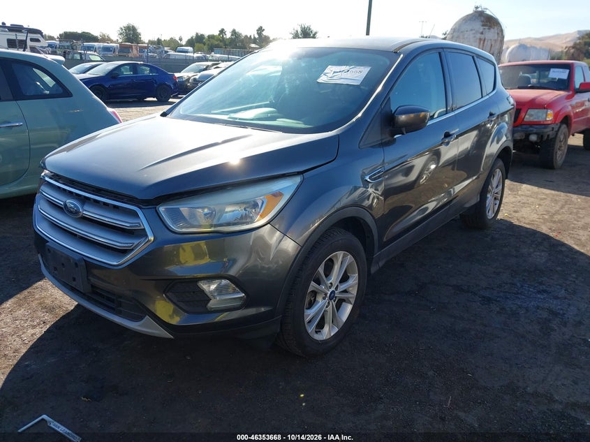 2017 Ford Escape Se, Правый бок, IAAI, VIN 1FMCU9G95HUA32775 — фото 2