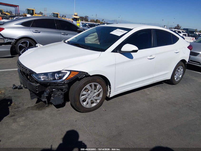 2018 Hyundai Elantra Se, Неизвестно, IAAI, VIN 5NPD74LF0JH213488 — фото 2