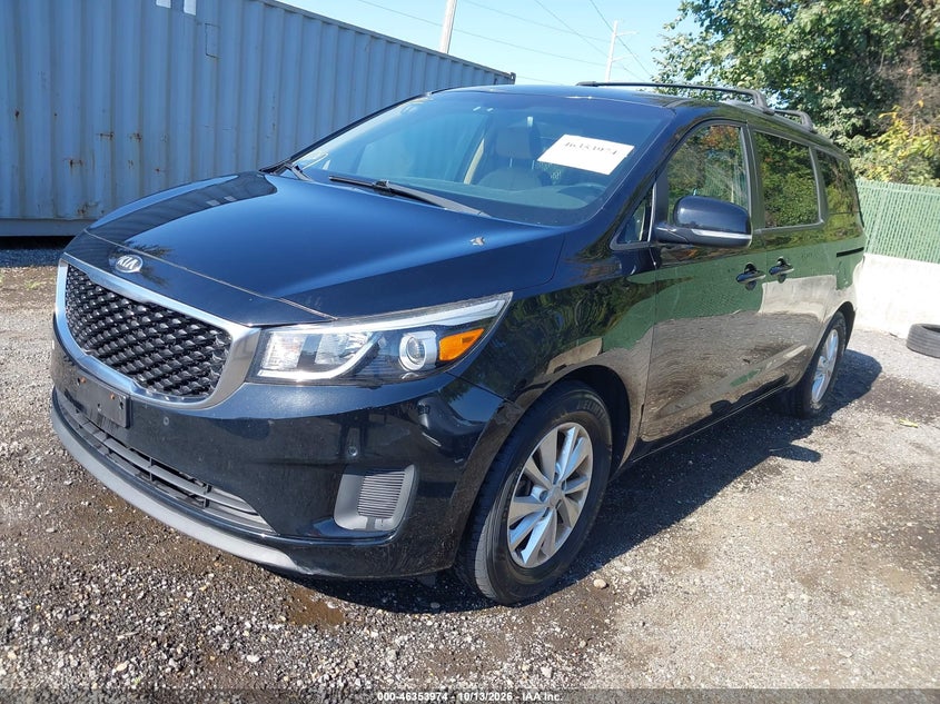 2017 Kia Sedona Lx, Удар сзади, IAAI, VIN KNDMB5C13H6313940 — фото 2