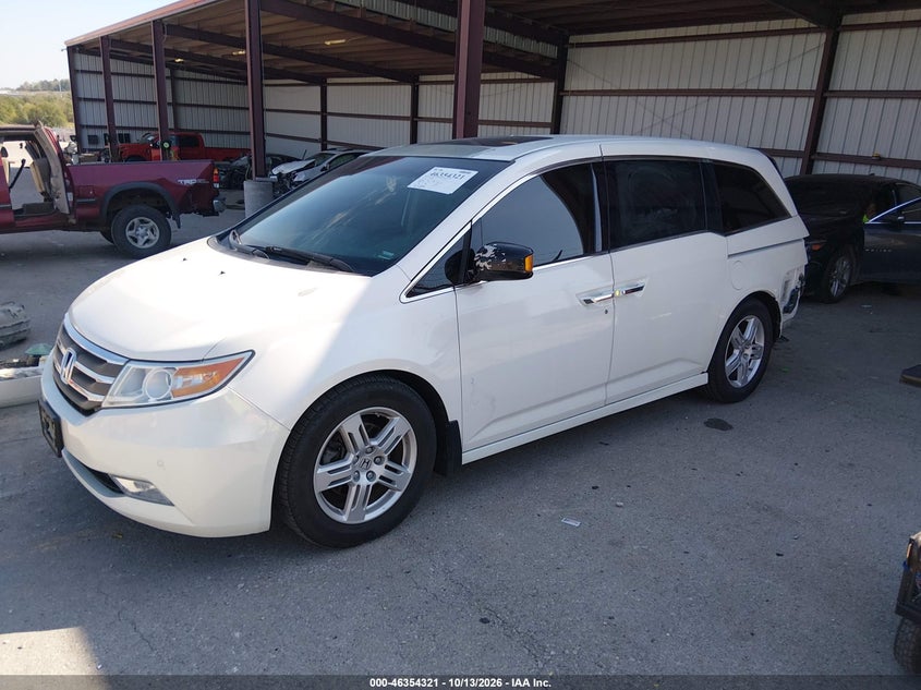 2012 Honda Odyssey Touring/Touring Elite, Right Rear, IAAI, VIN 5FNRL5H95CB057878 — photo 2