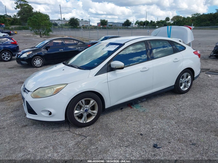 Vin: 1fadp3f22el378890, lot: 46854652, ford focus se 20142