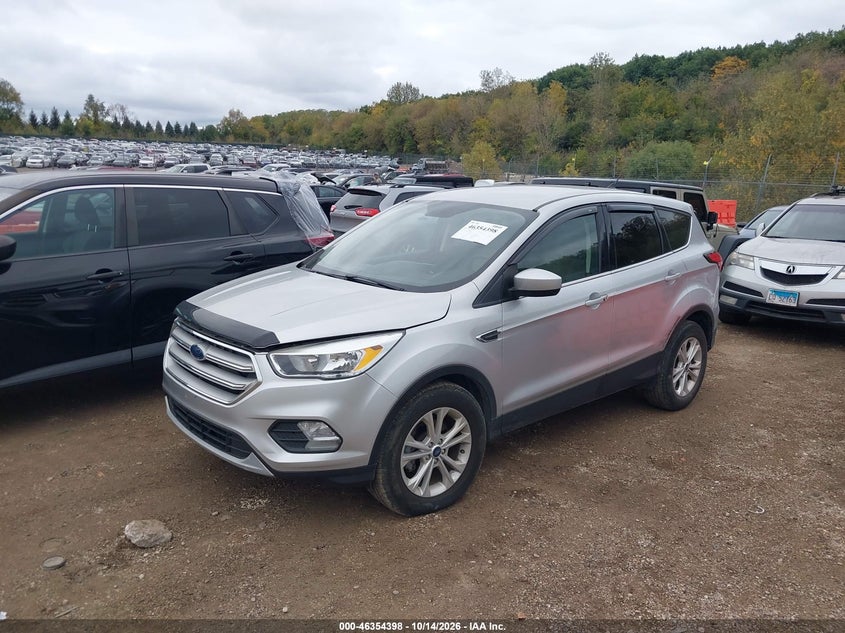 Vin: 1fmcu0gd8kub11770, lot: 46854664, ford escape se 20192