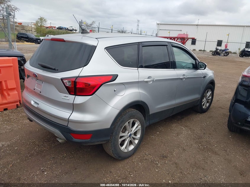 Vin: 1fmcu0gd8kub11770, lot: 46854664, ford escape se 20194