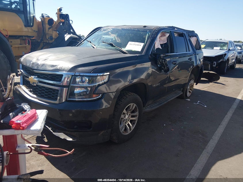 2017 Chevrolet Tahoe Lt, Front & Rear, IAAI, VIN 1GNSKBKCXHR306188 — photo 2
