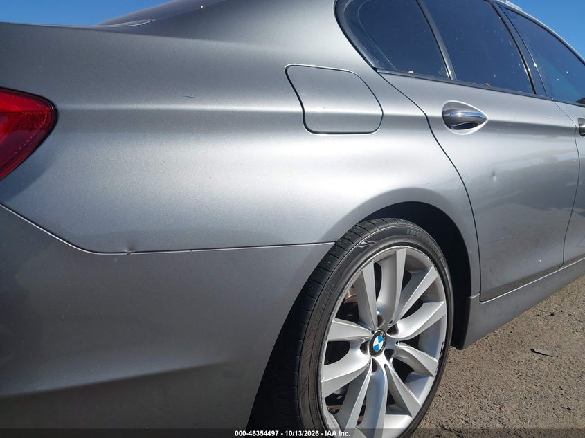 2012 BMW 535I · Photo 6