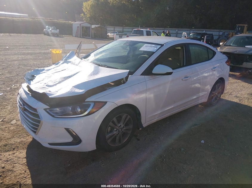 2017 Hyundai Elantra Se, Неизвестно, IAAI, VIN 5NPD84LFXHH066345 — фото 2