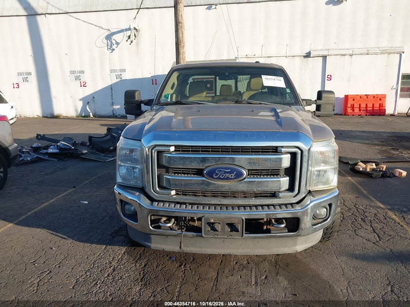 2011 FORD F-250 LARIAT · Фото 13