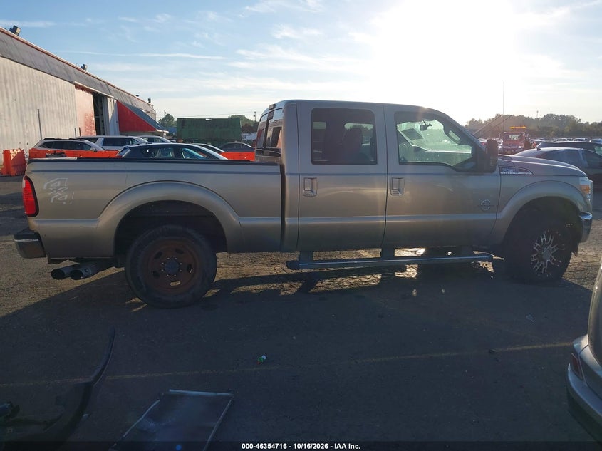 2011 FORD F-250 LARIAT · Фото 14