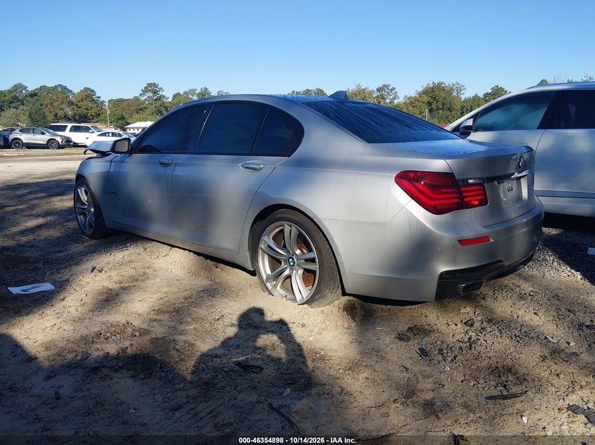 Vin: wbaya8c56dd227677, lot: 46855164, bmw 750i 20133