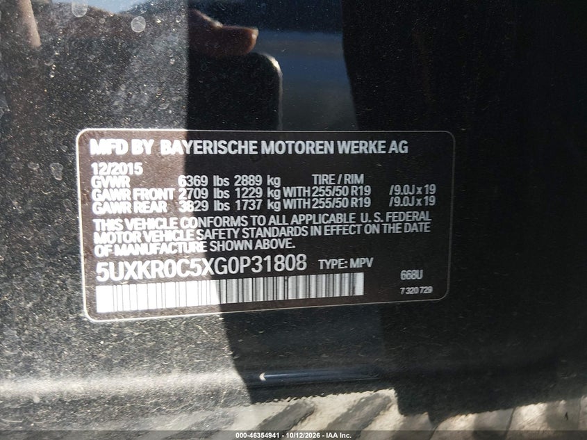 BMW X5 2016 VIN 5UXKR0C5XG0P31808