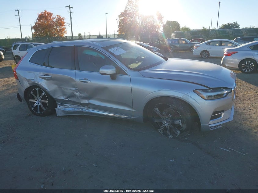 VOLVO XC60 - zdjęcie 1