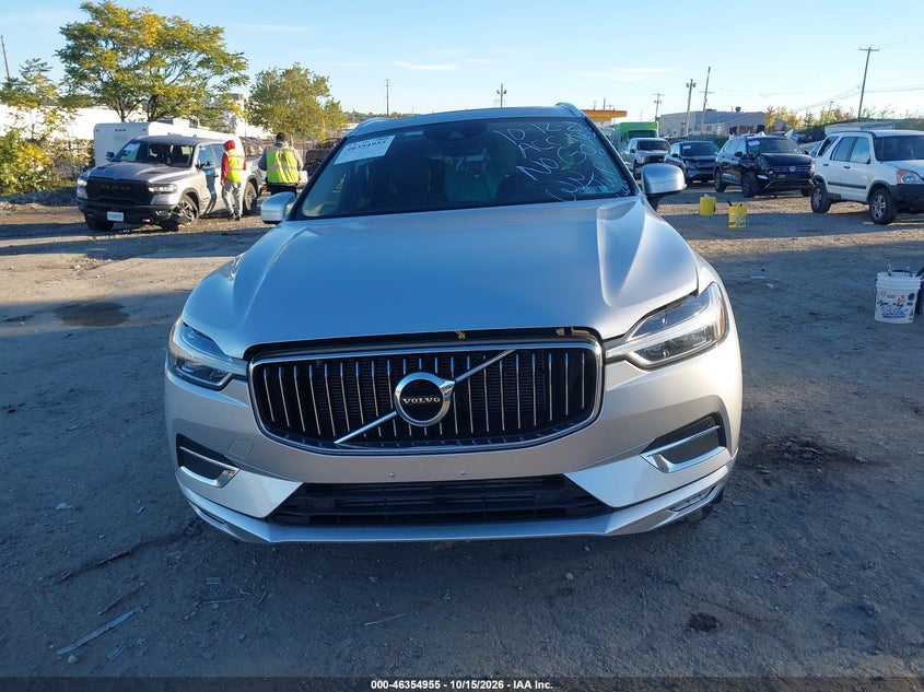 VOLVO XC60 - zdjęcie 11