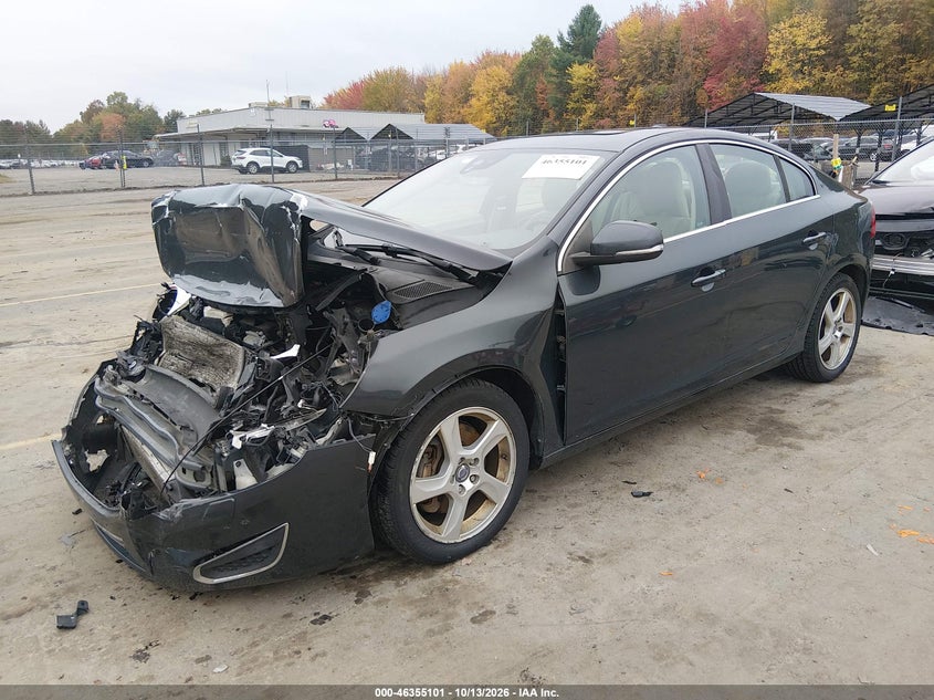 2012 VOLVO S60 T5 · Photo 2