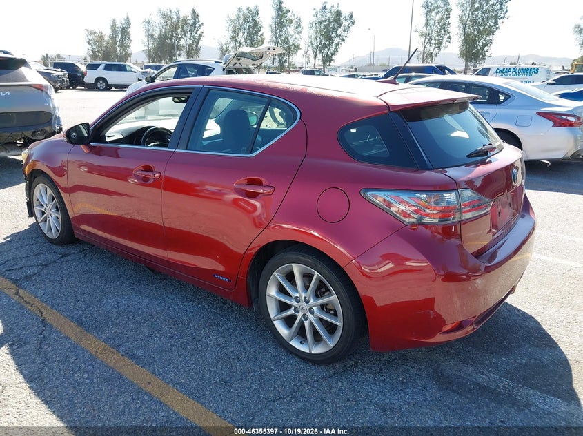 Vin: jthkd5bh2d2147300, lot: 46855663, lexus ct 200h 20133