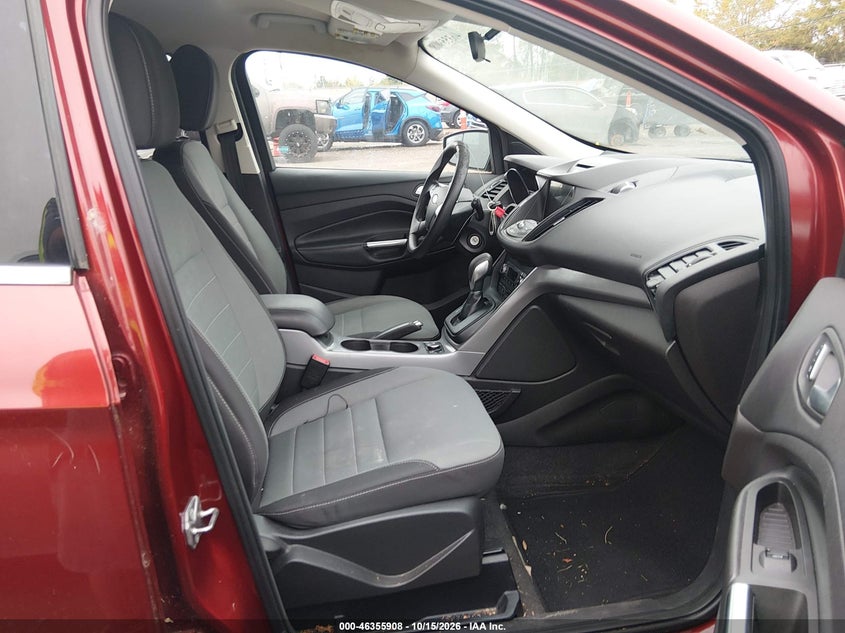 2016 FORD ESCAPE SE · Фото 5