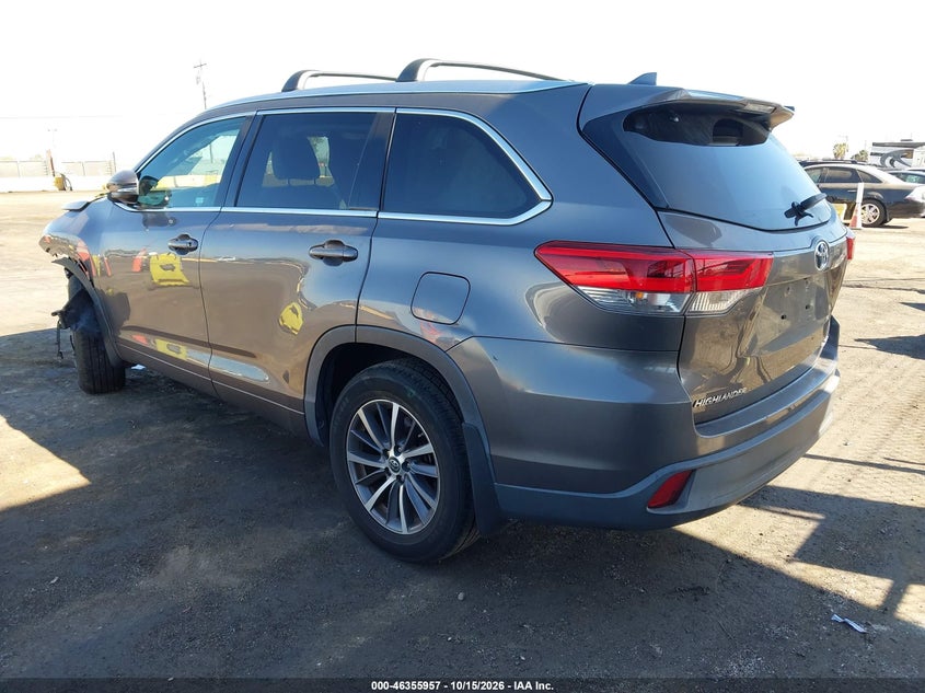 TOYOTA HIGHLANDER - zdjęcie 3