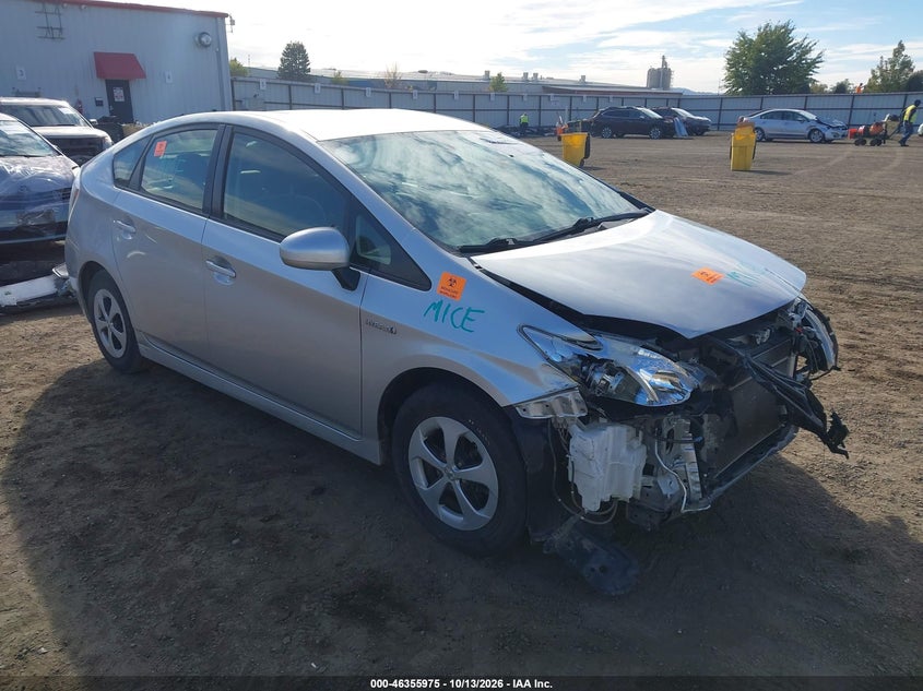 Vin: jtdkn3du8c1533365, lot: 46856241, toyota prius two 20121