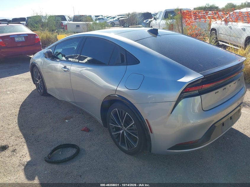 TOYOTA PRIUS - zdjęcie 3
