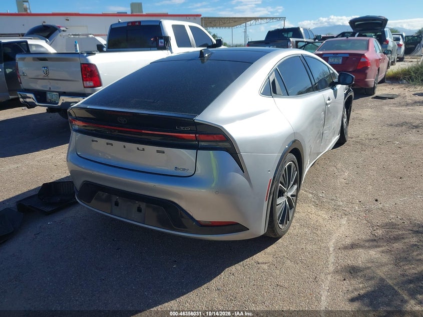 TOYOTA PRIUS - zdjęcie 4