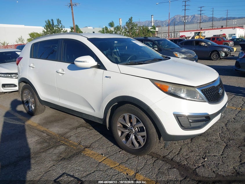Vin: kndpbcac4f7767952, lot: 46856479, kia sportage lx 2015 img_1