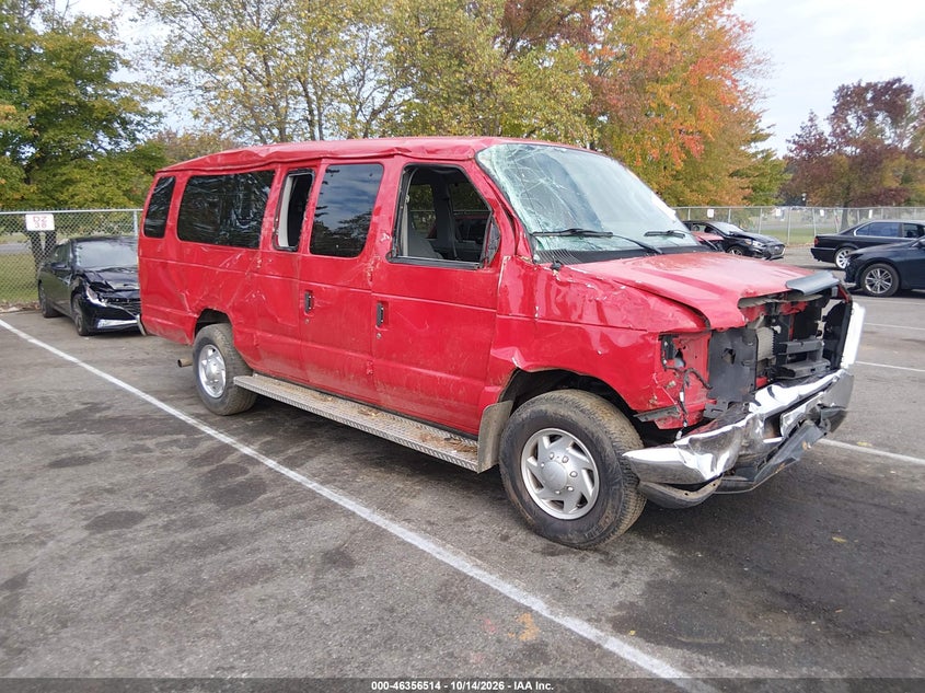 2011 Ford E-350 Super Duty XLT