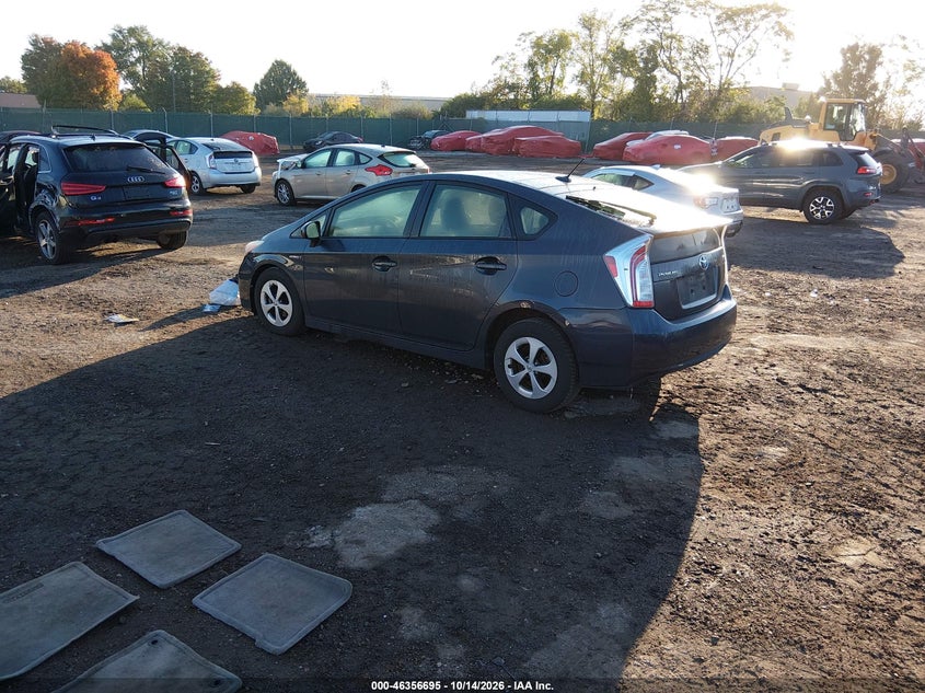 Vin: jtdkn3du6f0454254, lot: 46856974, toyota prius three 20153