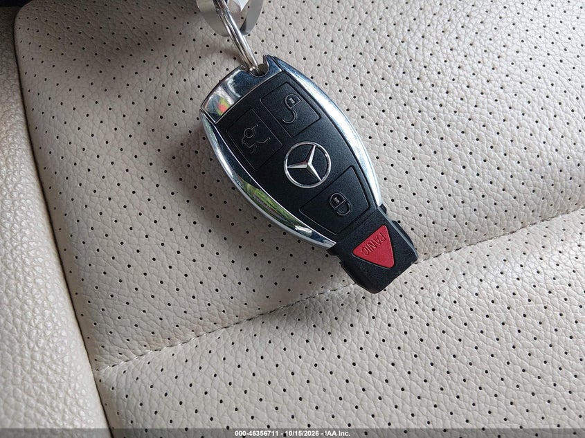 MERCEDES-BENZ GLK 350 - zdjęcie 11