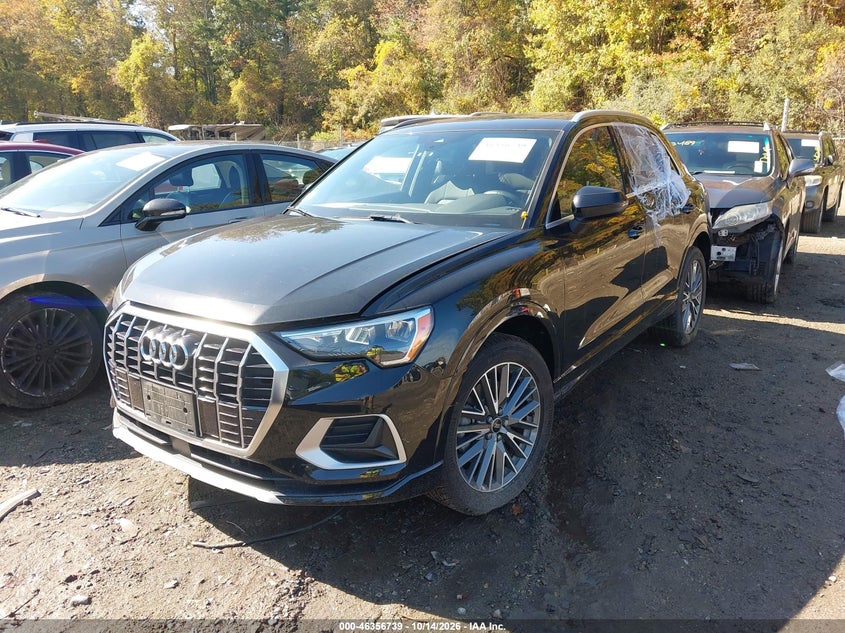 2022 Audi Q3 Premium 40 Tfsi Quattro Tiptronic, Left Side, IAAI, VIN WA1AUCF39N1000537 — photo 2