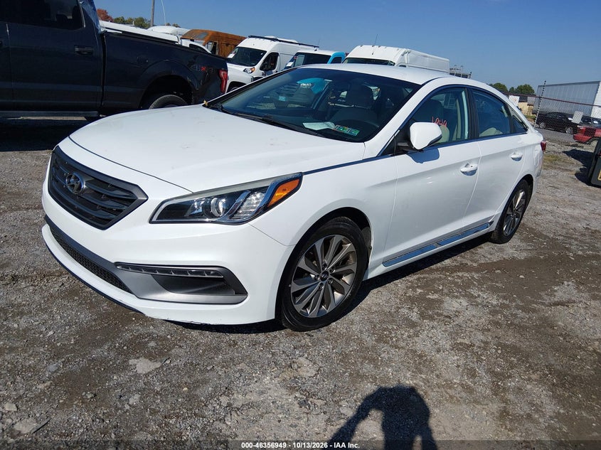 2016 Hyundai Sonata Sport, Механика, IAAI, VIN 5NPE34AF2GH435591 — фото 2