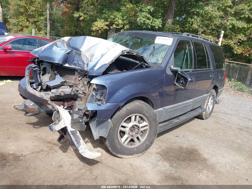 2005 Ford Expedition Nbx/Xlt, Front End, IAAI, VIN 1FMFU16585LA84545 — photo 2