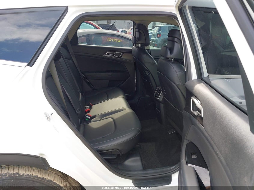 2024 KIA SPORTAGE EX · Фото 8