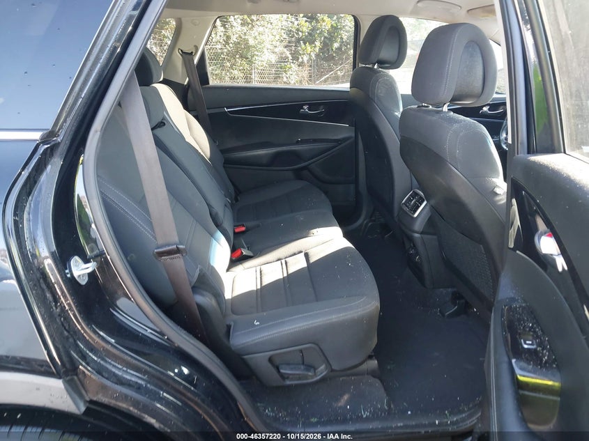 2016 KIA SORENTO 3.3L LX · Фото 8
