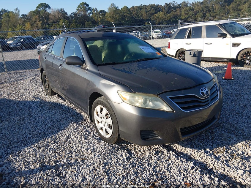 2010 TOYOTA CAMRY LE