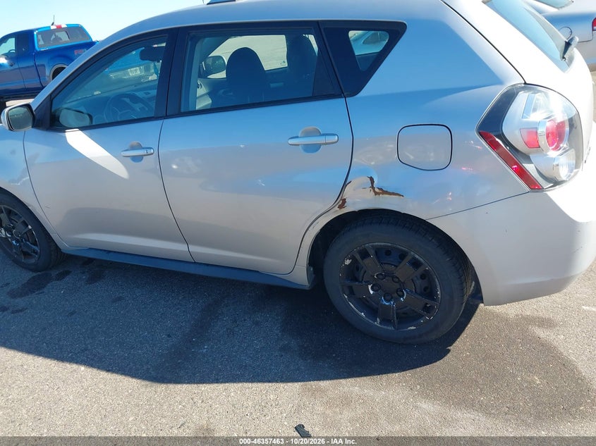 PONTIAC VIBE 2010 VIN 5Y2SM6E0XAZ405823
