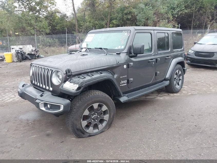2018 Jeep Wrangler Unlimited Sahara 4X4, Right Side, IAAI, VIN 1C4HJXEGXJW113838 — photo 2