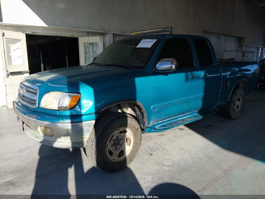 2002 Toyota Tundra Access Cab/Access Cab Sr5, Обычный износ, IAAI, VIN 5TBRT34102S229130 — фото 2
