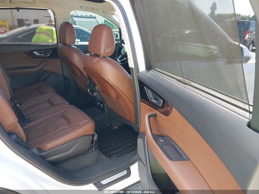 AUDI Q7 2018 VIN WA1VAAF78JD034768