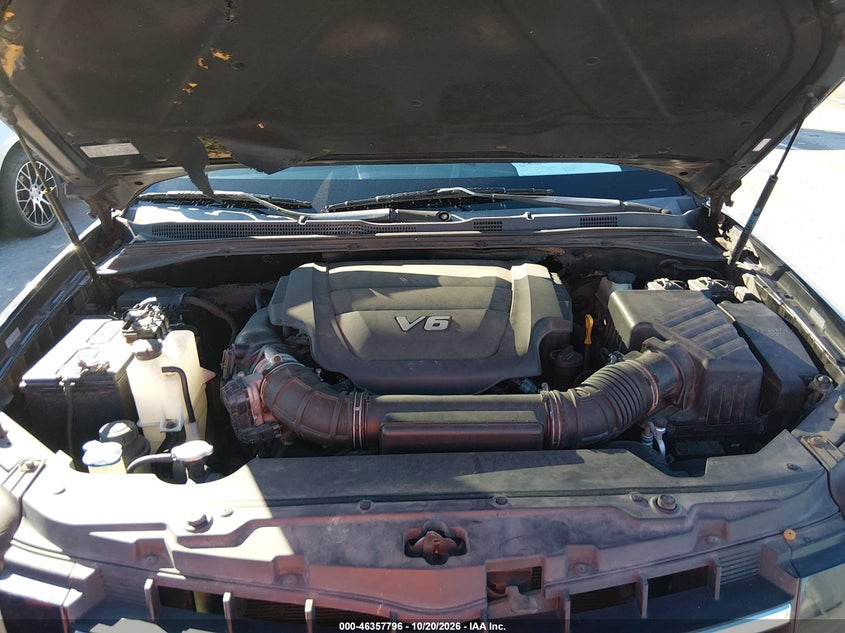 2009 KIA BORREGO LX · Photo 10